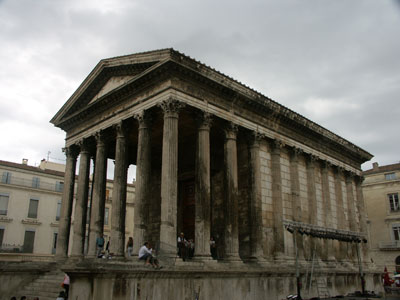 Maison Carrée